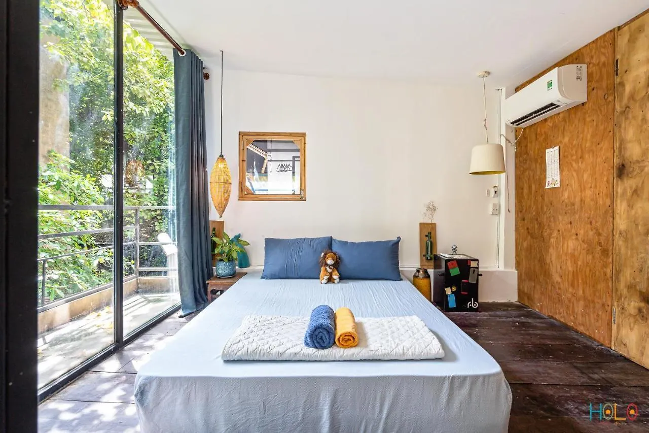 Holo Bato Saigon - Serviced Homestay Ho Chi Minh City Vietnam
