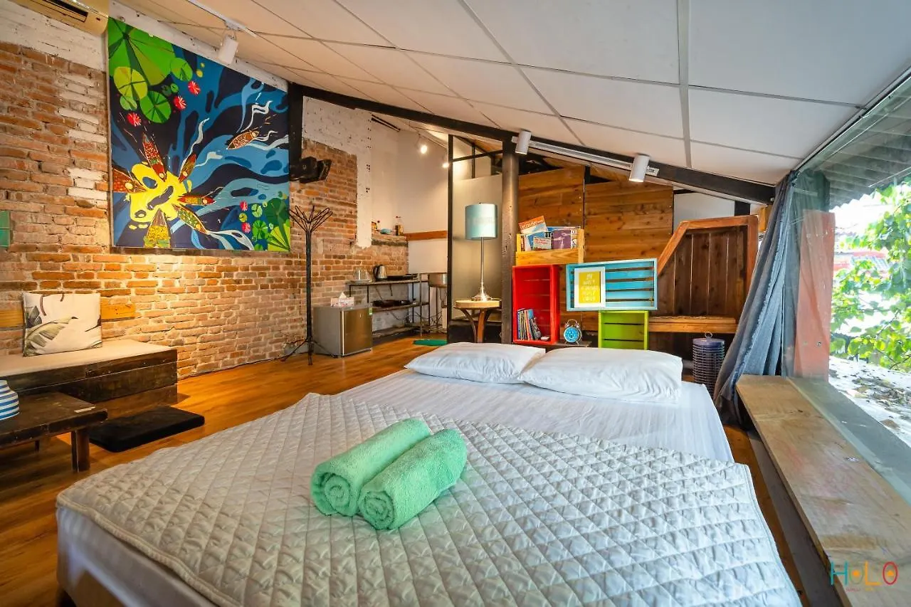 Holo Bato Saigon - Serviced Homestay Ho Chi Minh City Vietnam
