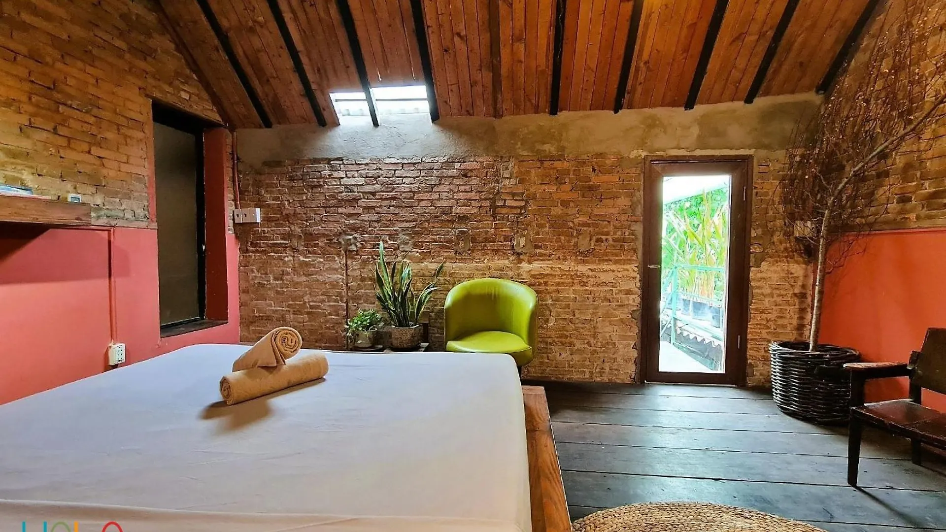 Holo Bato Saigon - Serviced Homestay Ho Chi Minh City