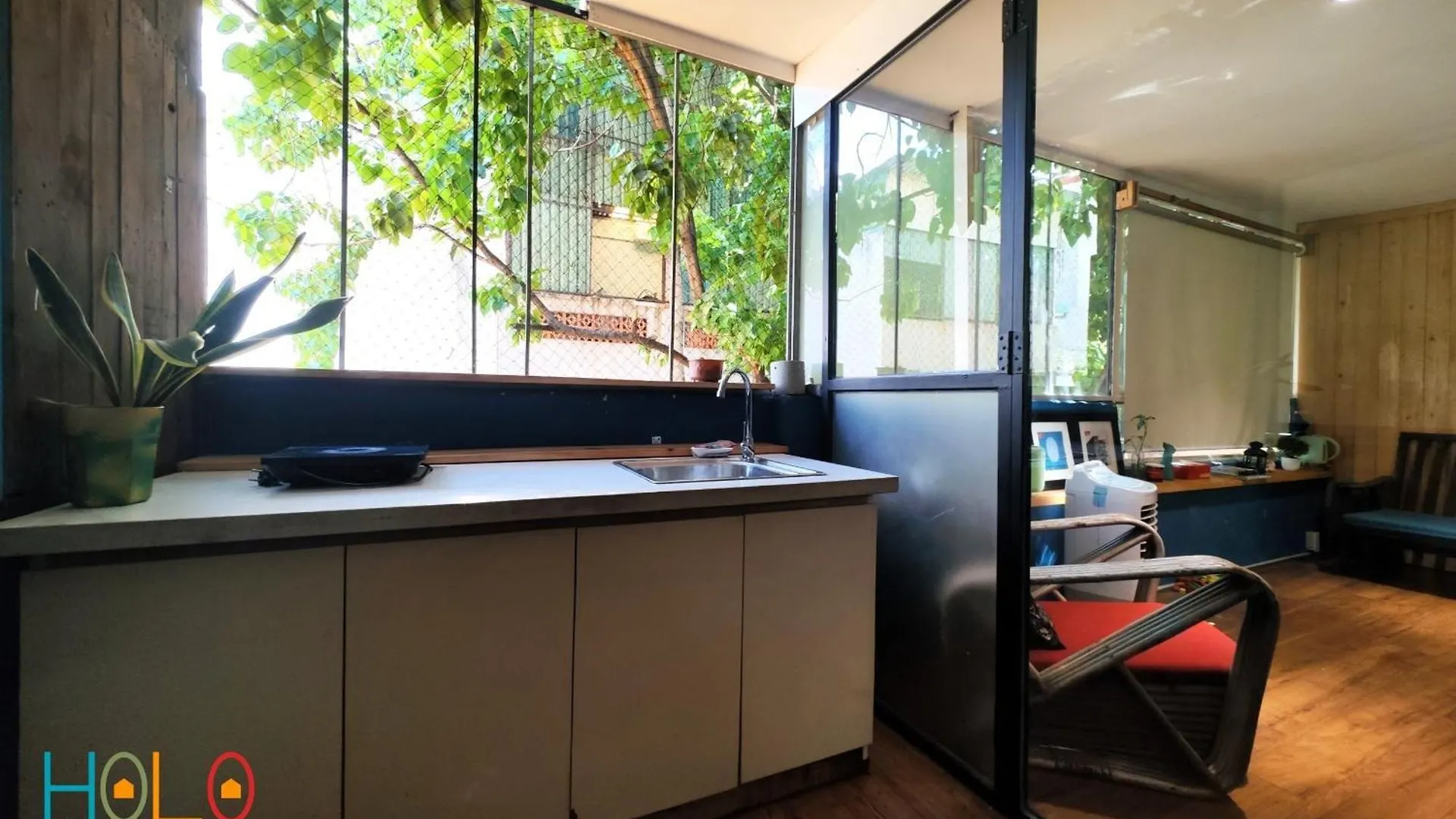 Holo Bato Saigon - Serviced Homestay Ho Chi Minh City